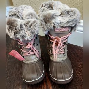 NEW Baby London Fog Enfield Taupe Winter Snow Shoes Boots Fur Size 12M 12 Months